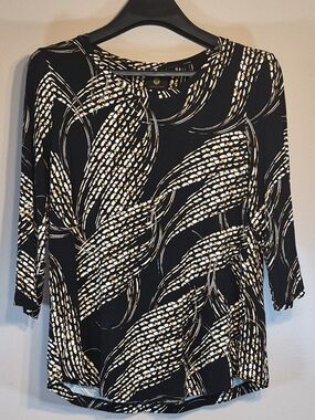 JM Collection Black Long-Sleeve Top with Cream and Gold Abstract Print